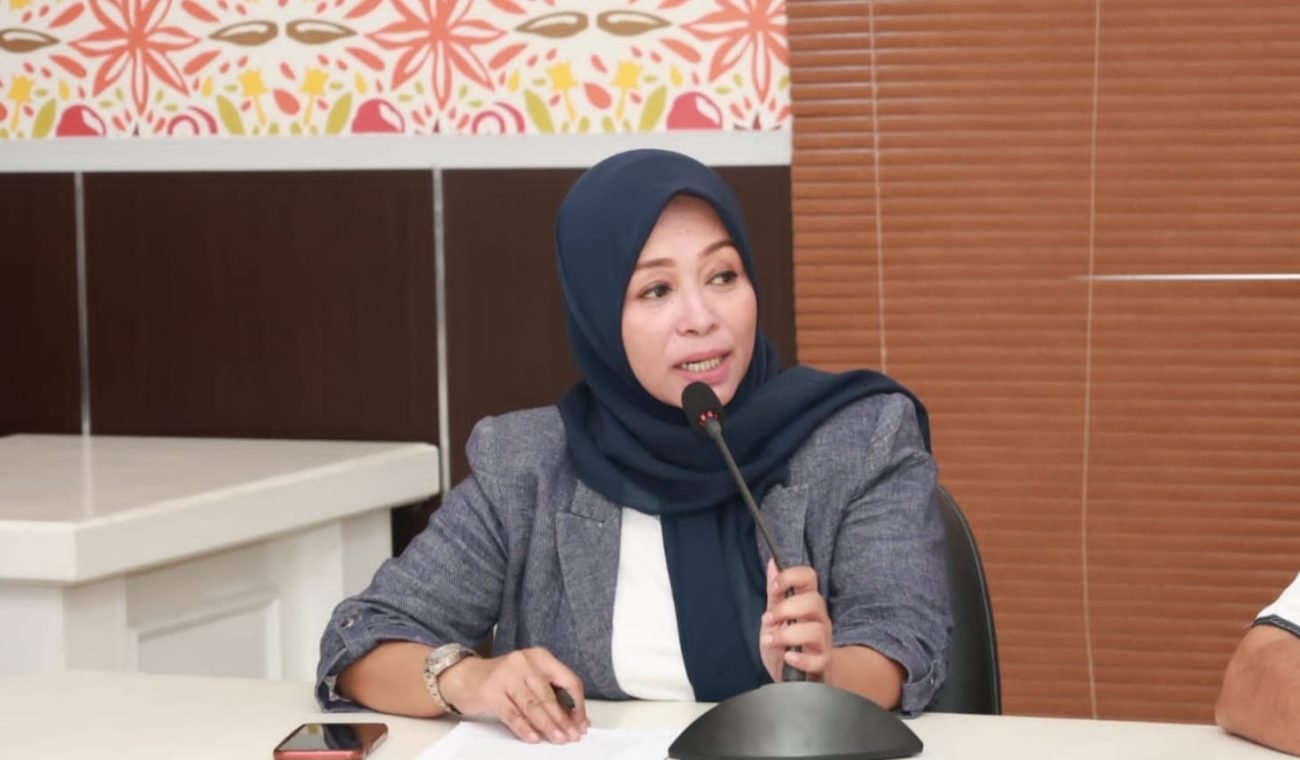 Nurlaela Syarif Pertanyakan Duit PJU Warga Ternate