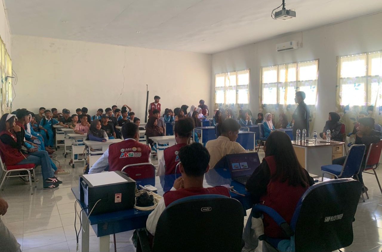 KKSD UMMU Edukasi Siswa SMPN 13 Tidore Kepulauan tentang Bahaya Narkoba