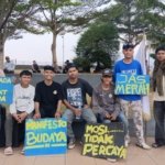 Merawat Ingatan Kolektif: BEM FIB UNKHAIR Bersama UKM LEKSAS FIB Gelar Refleksi September Hitam di Landmark Ternate
